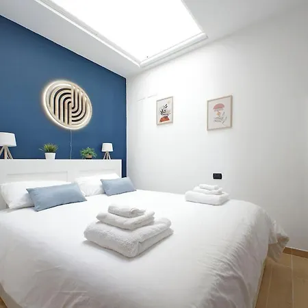 아파트 The Color House 로마